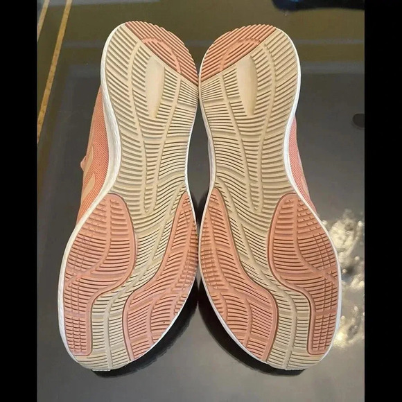 NEW!! Women’s adidas Edge Lux 4 Primegreen Blush Pink SAMPLE Prototype Size 7 - Picture 4 of 9